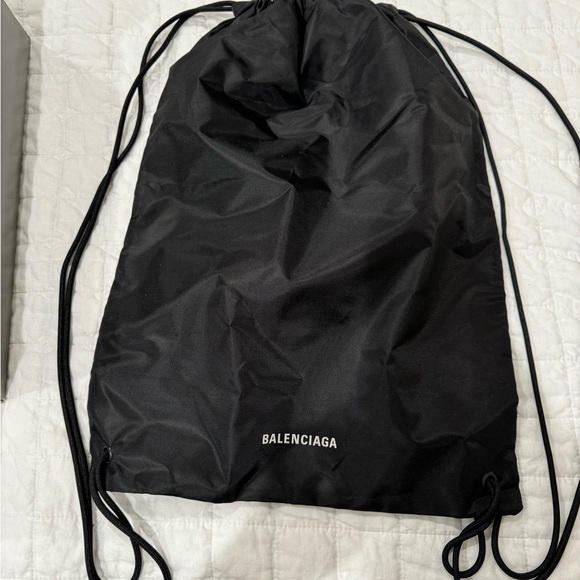 Balenciaga Beige Sneakers - Picture 10 of 10